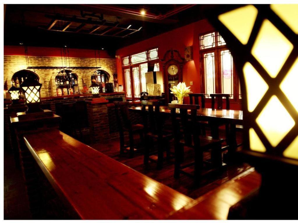 Parkside Hostel Guilin Esterno foto